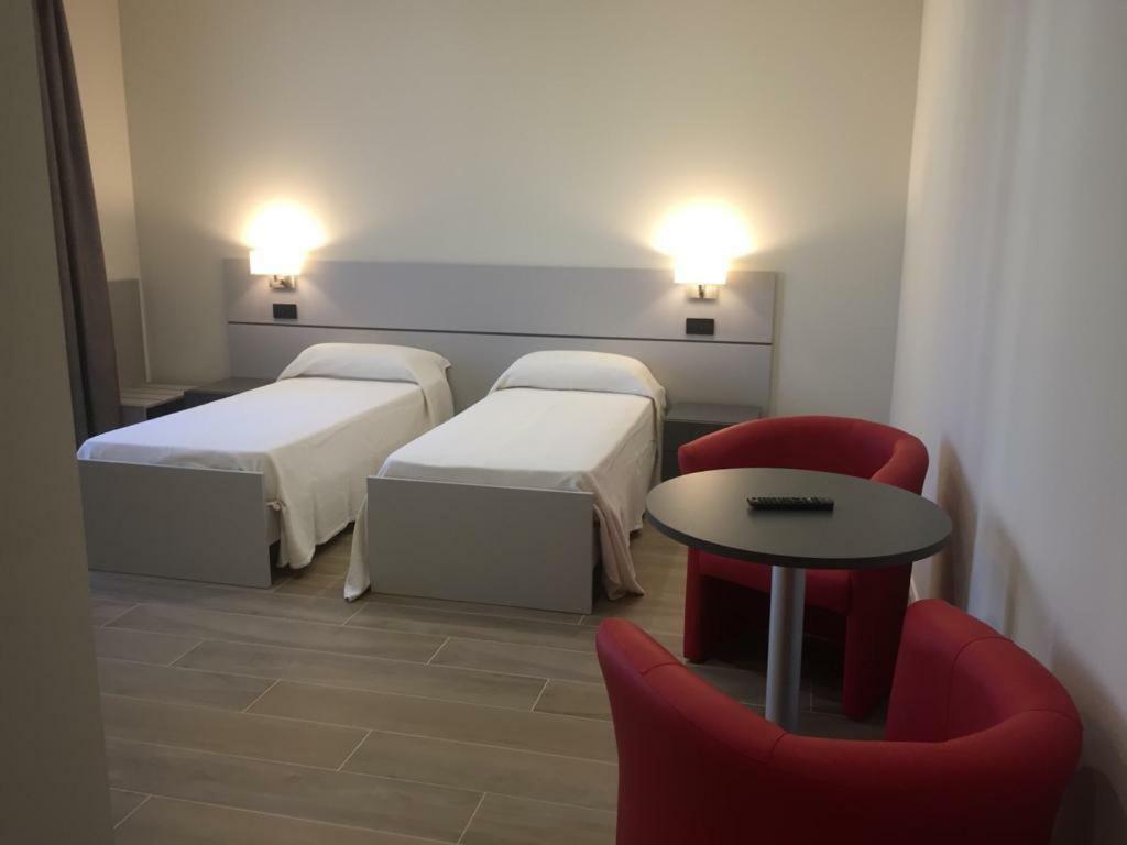 אנקונה Roma Rooms מראה חיצוני תמונה